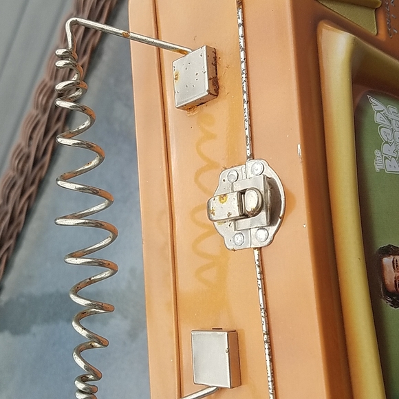 Brady Bunch Lunchbox - Picture 3 of 4